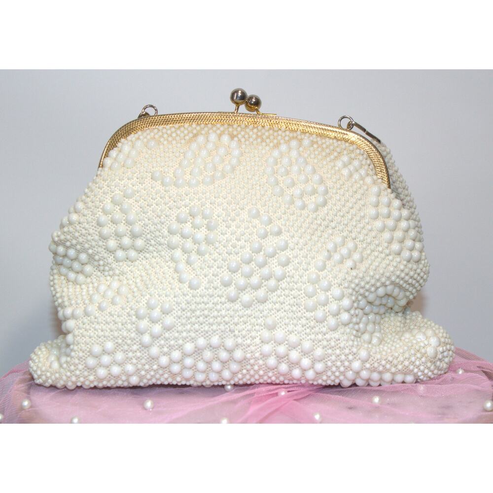 Vintage White Beaded Evening Bag Floral Beadwork Kiss Lock Purse